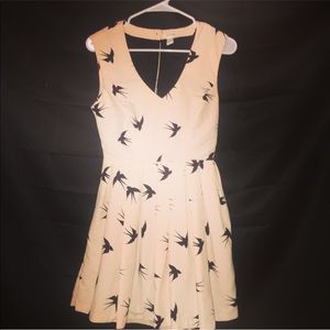 Brand New , Never worn Forever 21 Sparrow Dress
